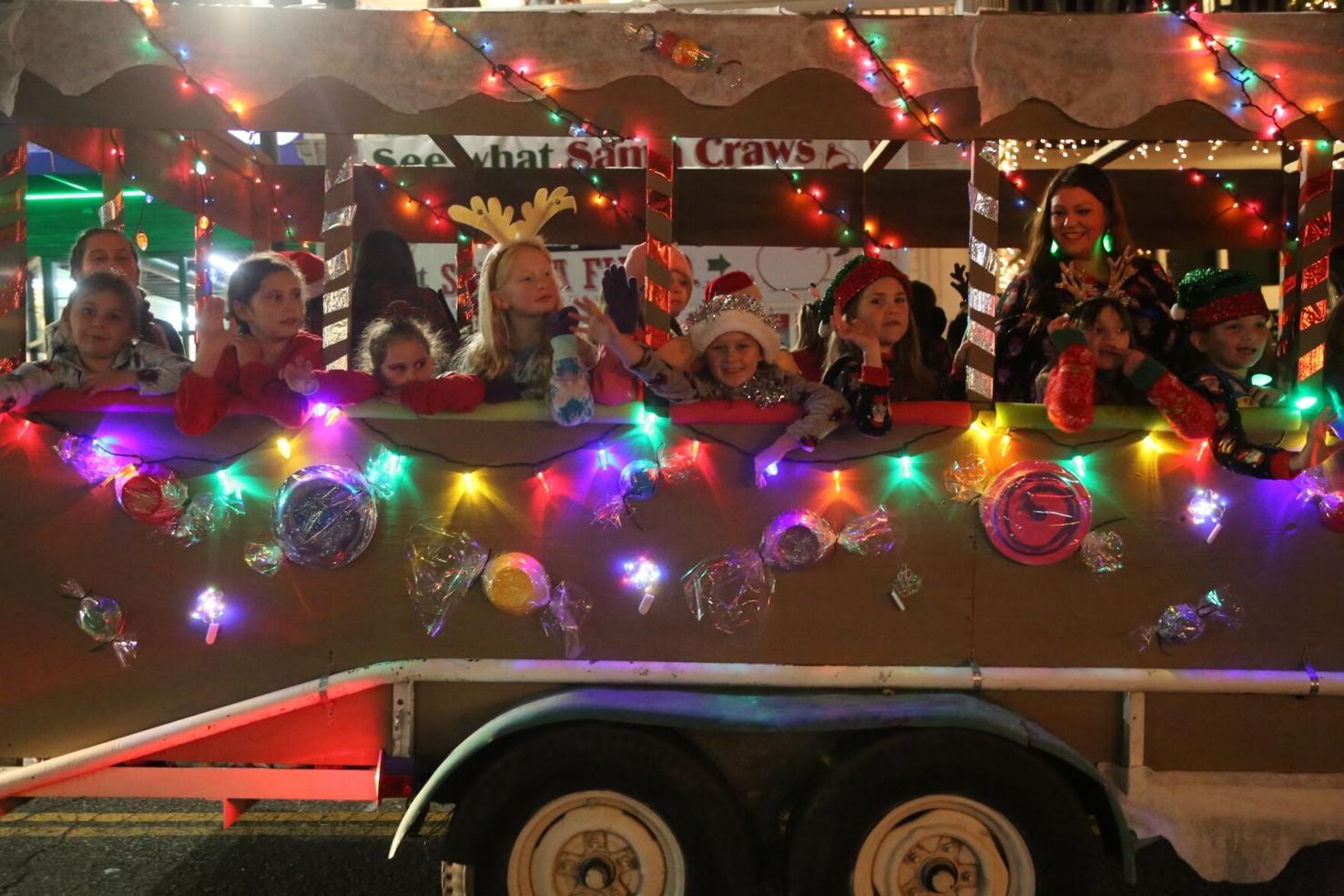 Sonora sees record number of entries for Christmas Parade after surge