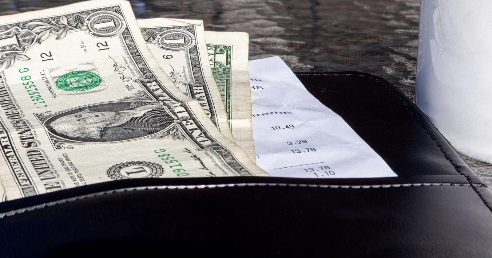 Survey: More than 1 in 3 Americans think tipping culture has gotten out of control - Vimarsana News