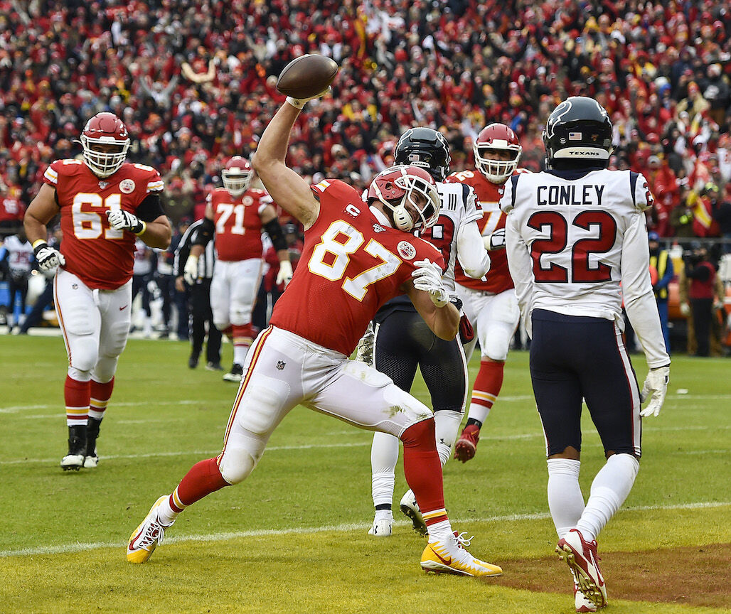 NFL unmasks real football as Texans-Chiefs kicks off season - Los Angeles  Times