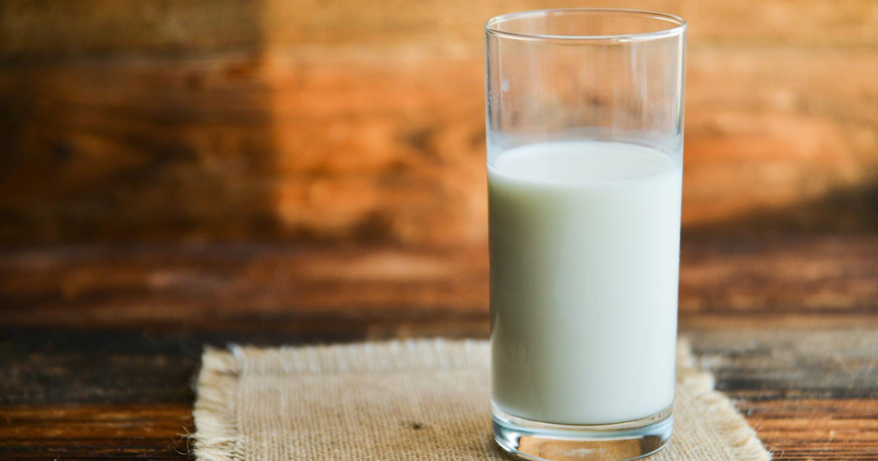 Here are 3 reasons why you're craving milk | Lifestyle - Vimarsana News