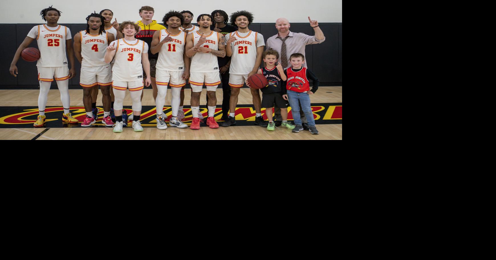 Photo gallery Columbia College Claim Jumpers vs. Fresno City College