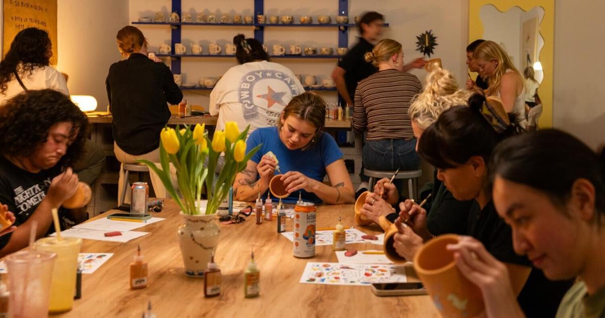 He was a TV writer. Now he 'tattoos' mugs and teaches others how to make their own