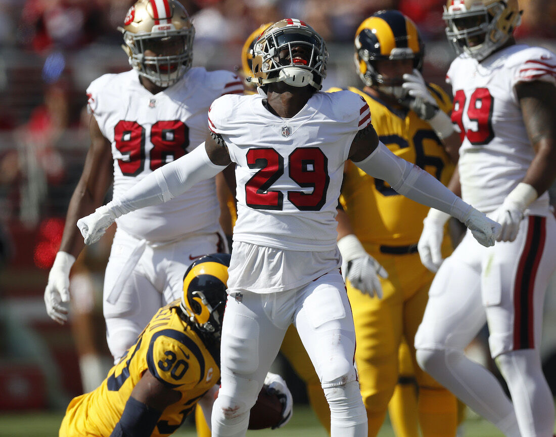 49ers officially re-sign 2 players – KNBR