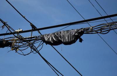 AT&T's push to cease offering landline service raises concern in ...