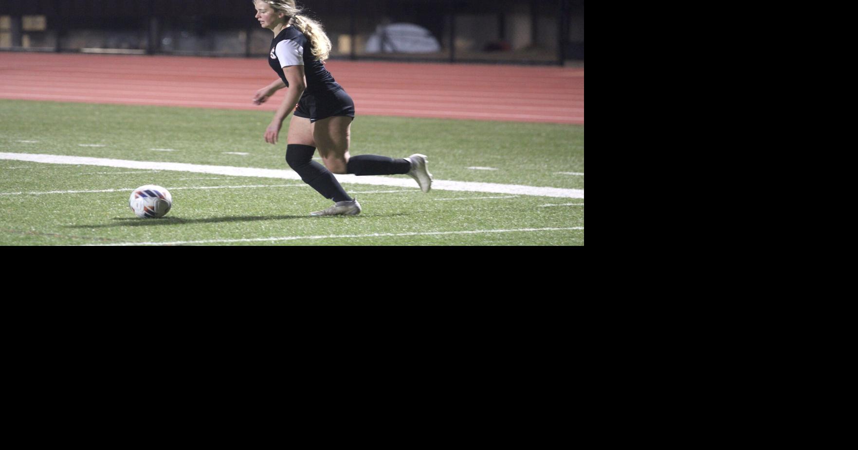 Summerville girls soccer clinches Mother Lode League title with 9th win ...