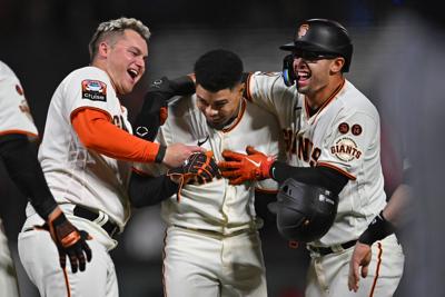 Despite miscues, SF Giants earn walk-off win to keep pace in NL