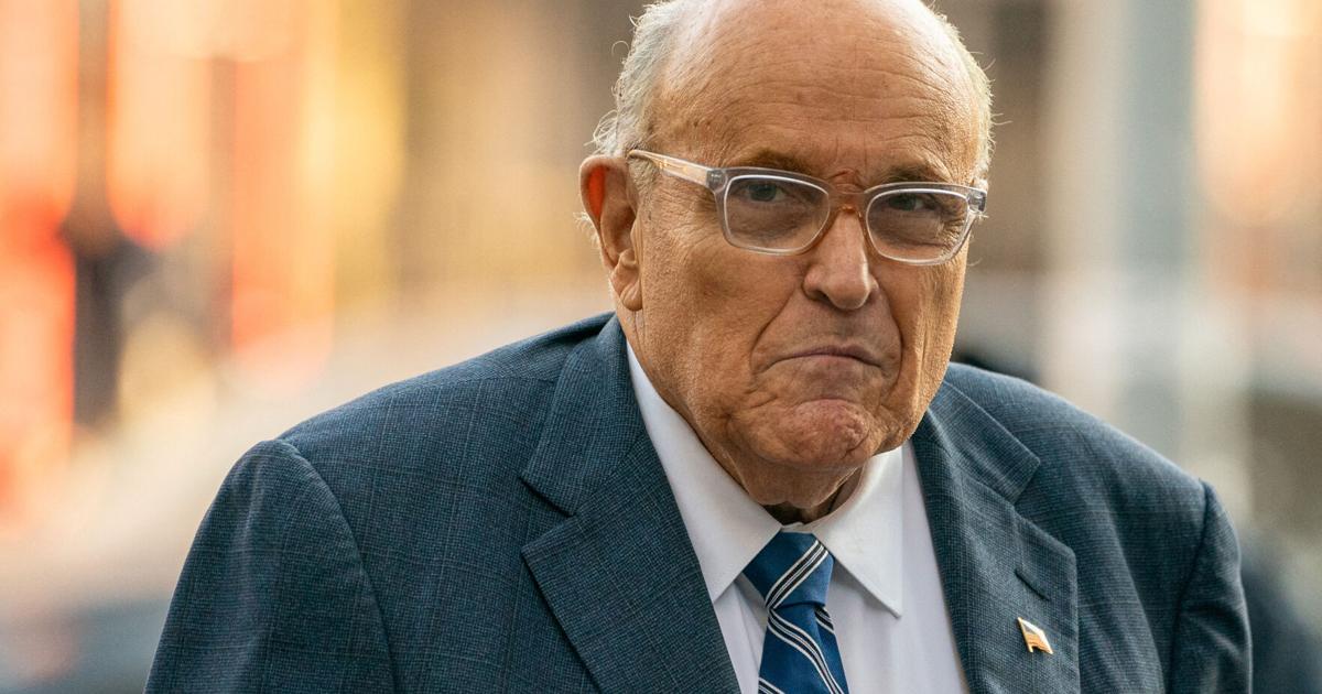 Rudy Giuliani, two others injured in Manchester crash
