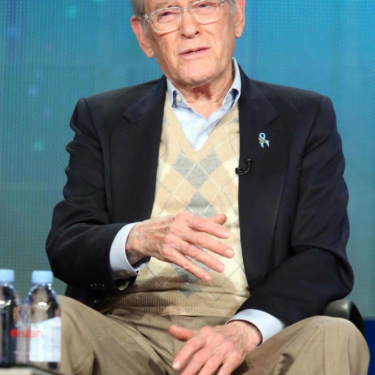 Earl Holliman (1928-2024) - Find a Grave Memorial, image size:1227x1227