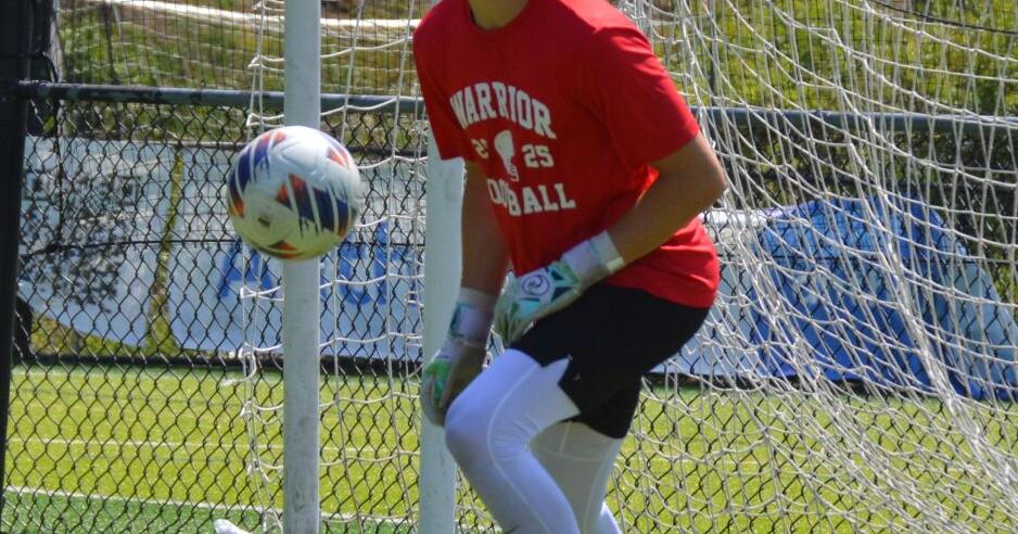 Winnacunnet grad Duffy, headed to play football at UNH, will conclude soccer career in Lions Cup