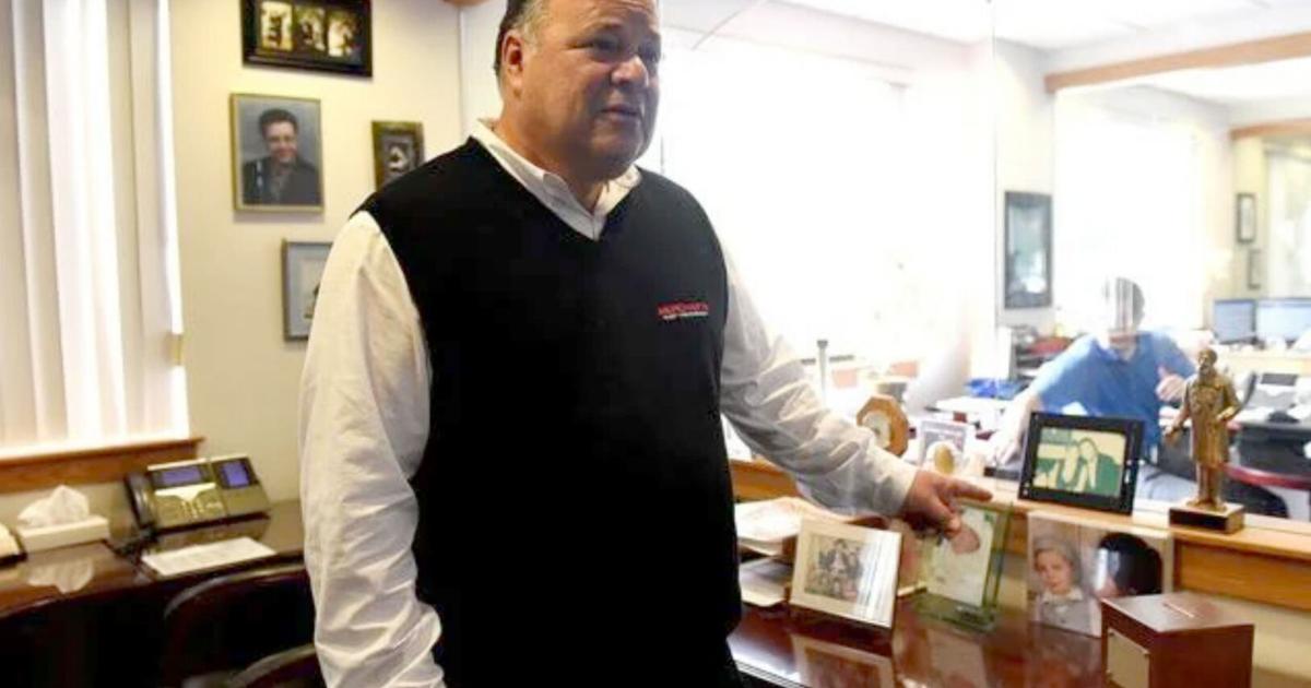 Gary Singer, of car dealer family, remembered as generous | People ...