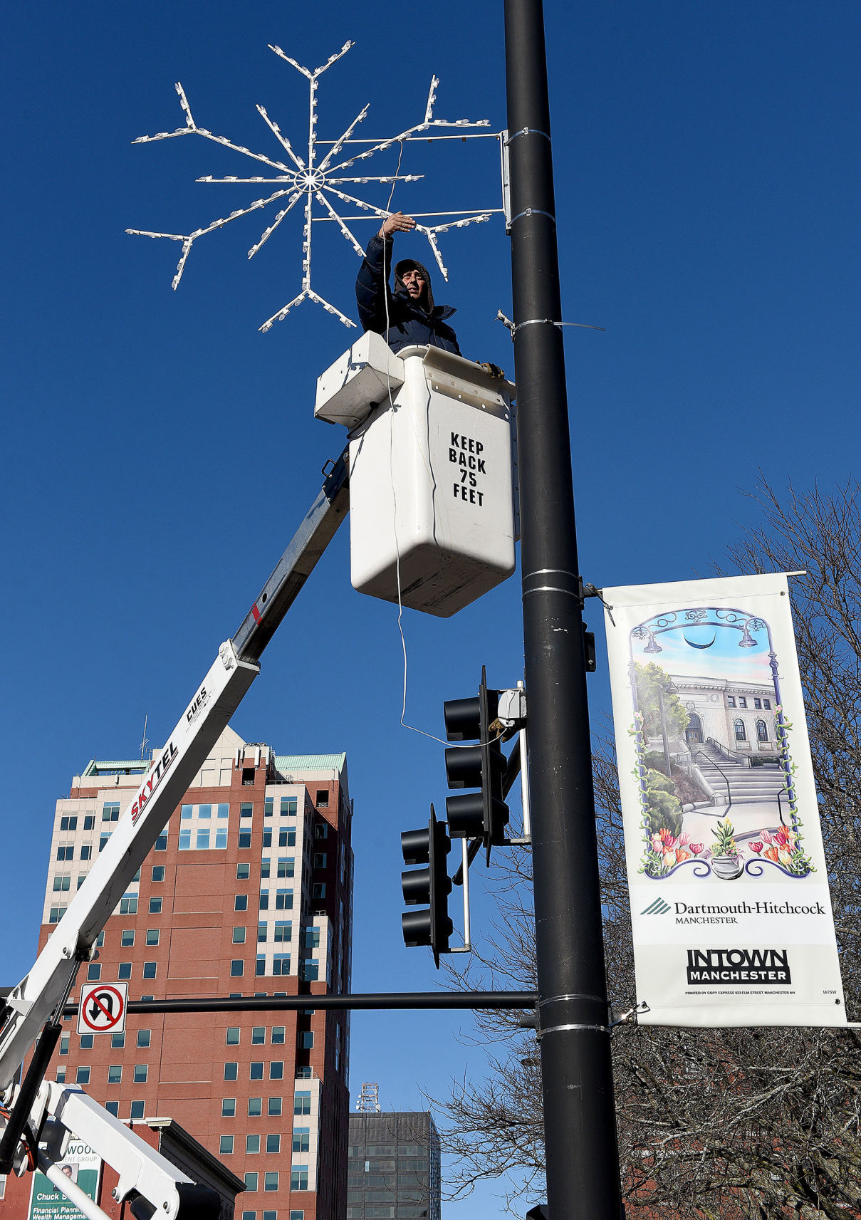 Manchester Tn Christmas Parade 2022 Large Crowds Expected Saturday In Manchester For Holiday Parade, Santa  Shuffle 5K | Human Interest | Unionleader.com