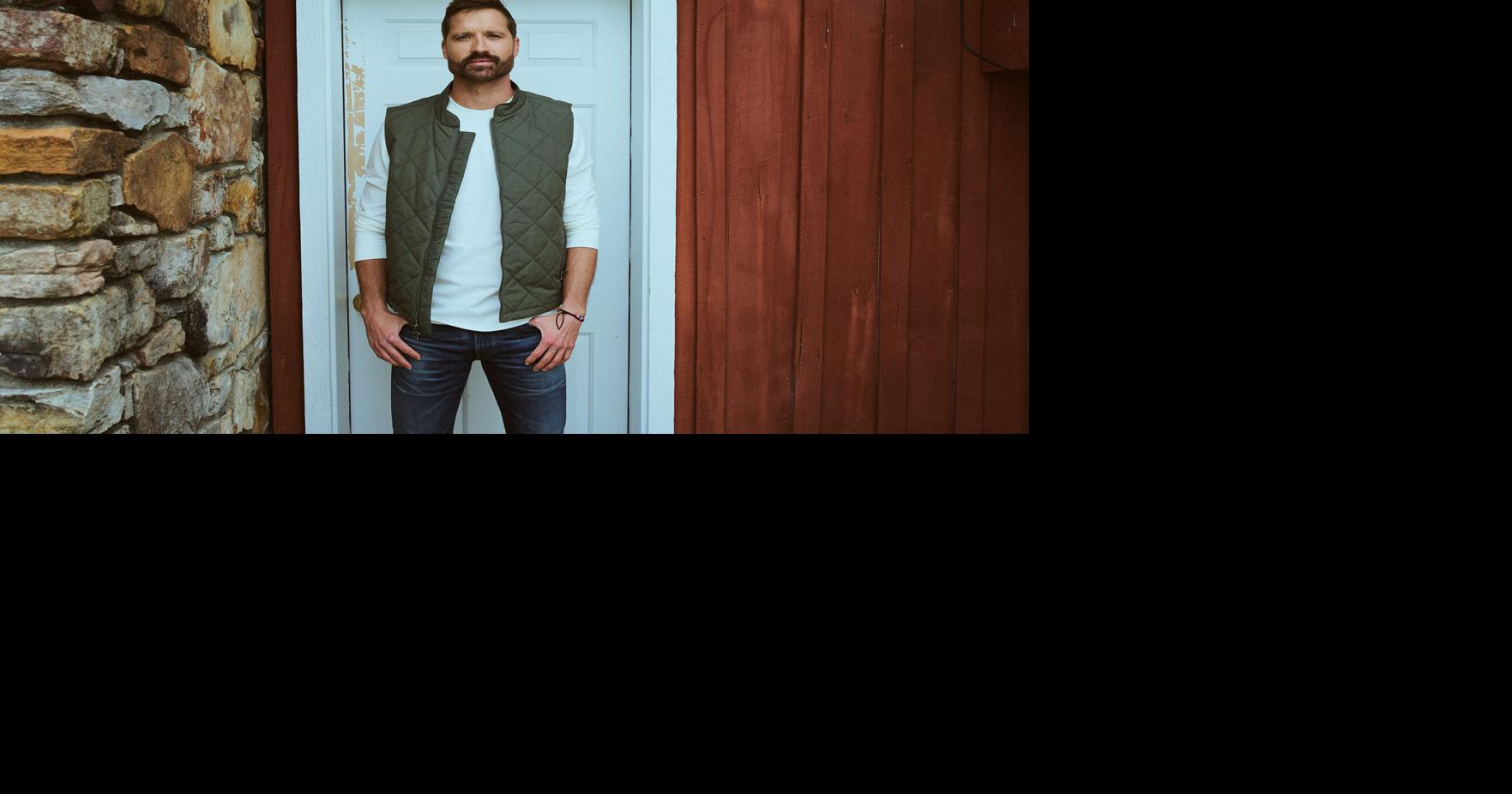 Thanks to a huge hit and a sense of humor, Walker Hayes is enjoying