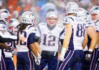 Tom Brady furious with everyone: refs, teammates, and defensive