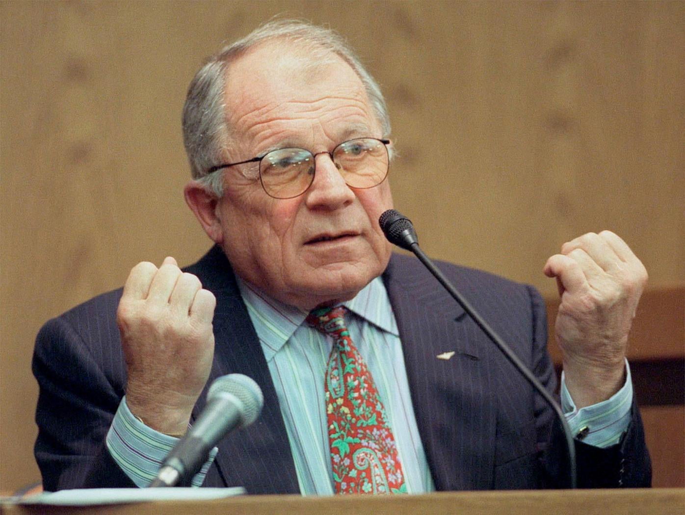Legendary Defense Lawyer F Lee Bailey Dies National Unionleader Com