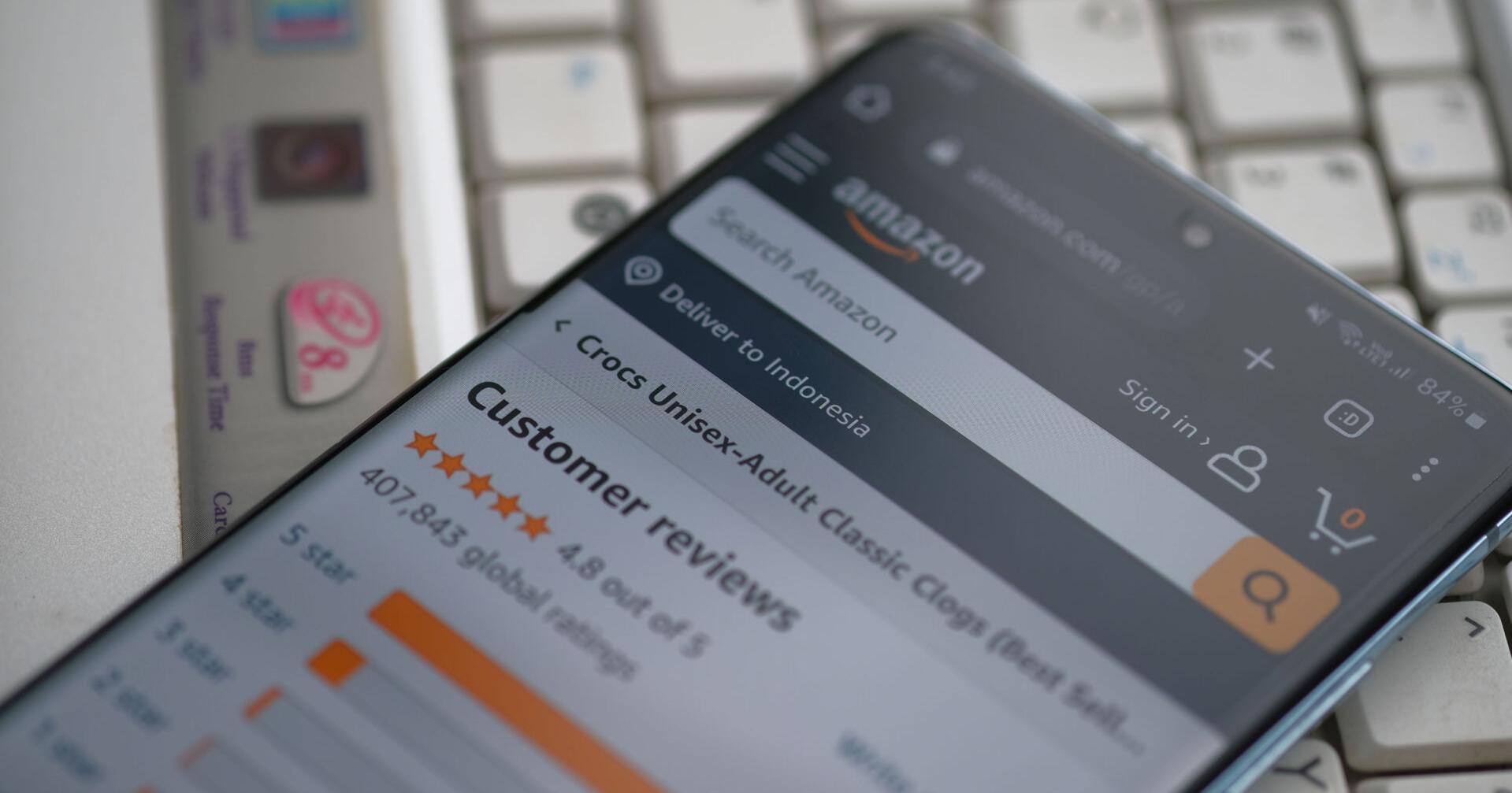 If an Amazon review makes you laugh, are you more likely to buy? - Vimarsana News