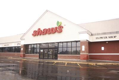 SHAW'S SHOPPING PLAZA SOLD