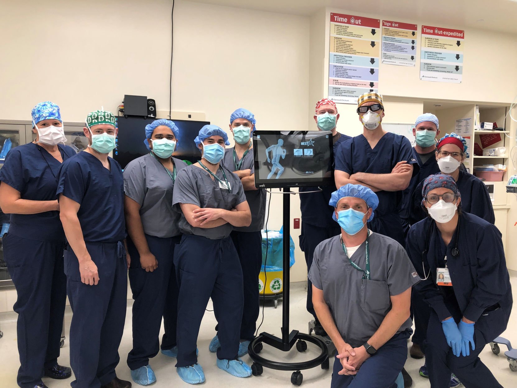 DHMC Doctor Pioneers Use Of Augmented Reality Tech In Shoulder ...