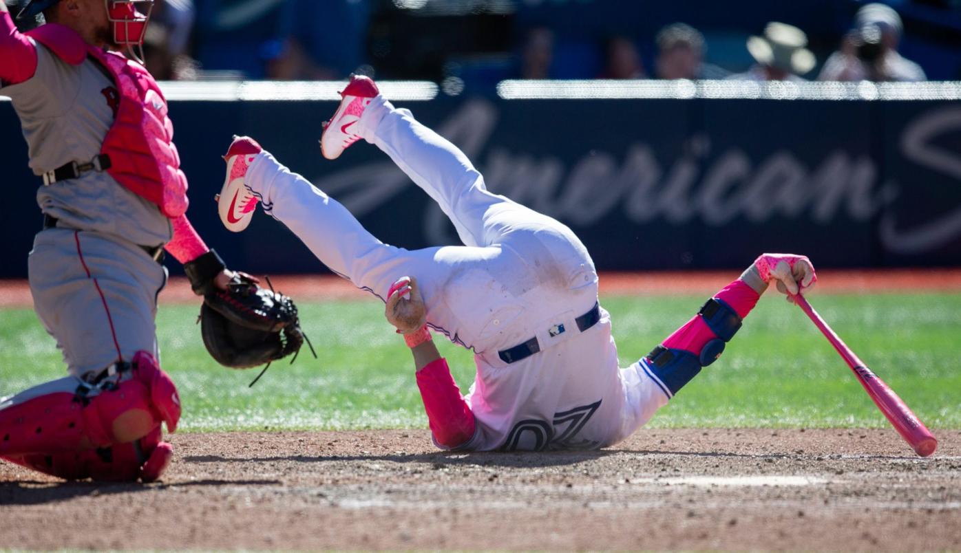 Jays escape with second win over Red Sox in Boston