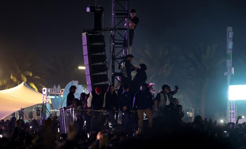 Kanye West Barely Performs In Headlining Set At Rolling Loud | Back ...