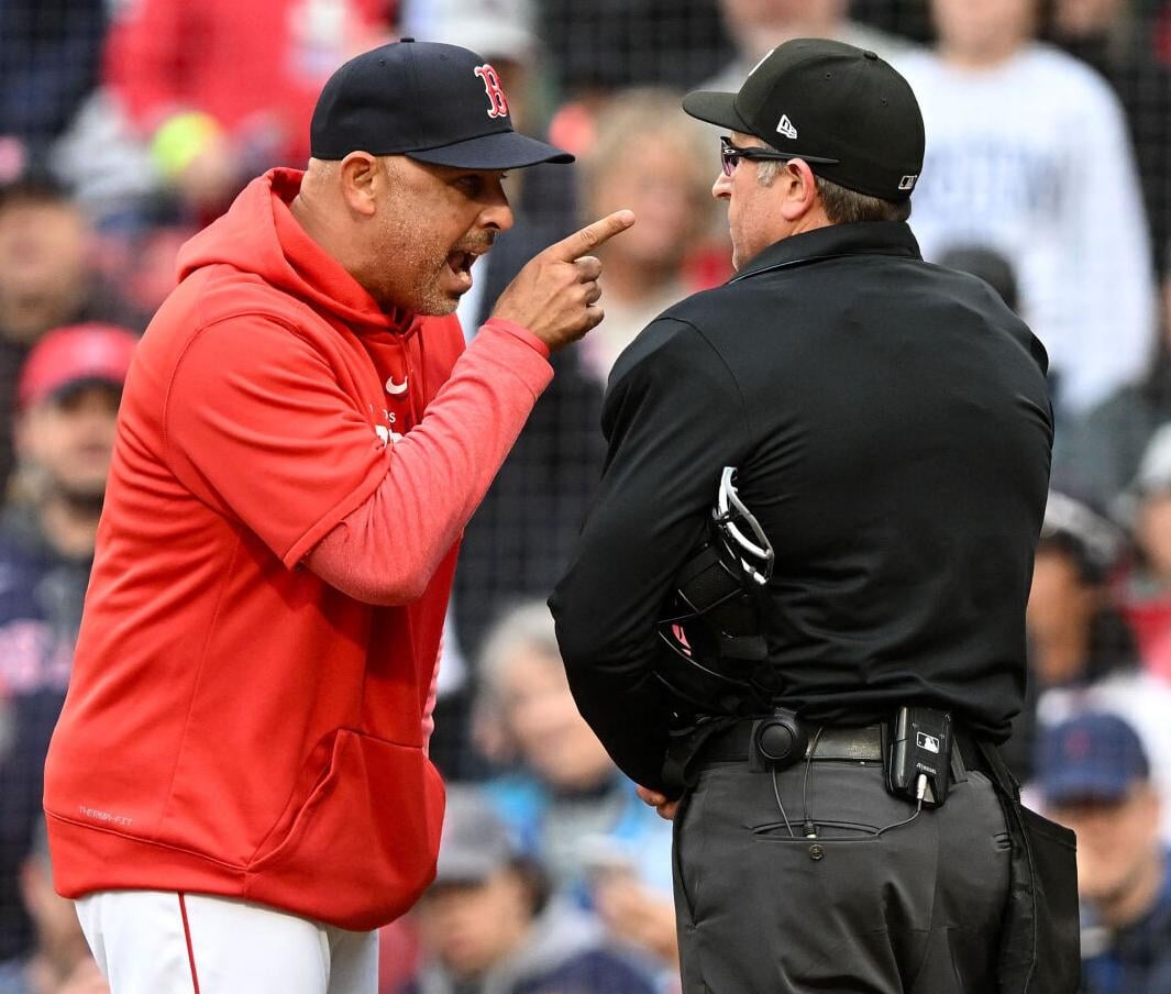 Red Sox drop series opener to Cincinnati at Fenway