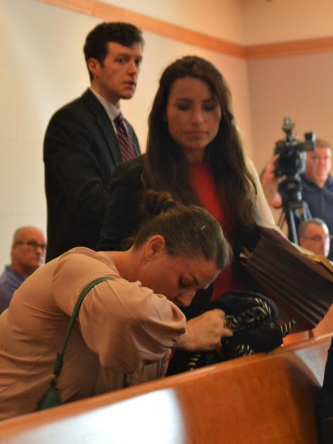 Manchester Teacher Avoids Jail Time For Illicit Emails To Teen