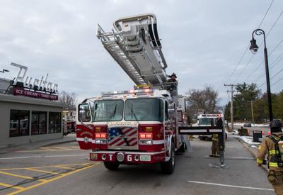 Small Fire Temporarily Shutters Puritan Backroom Public Safety Unionleader Com