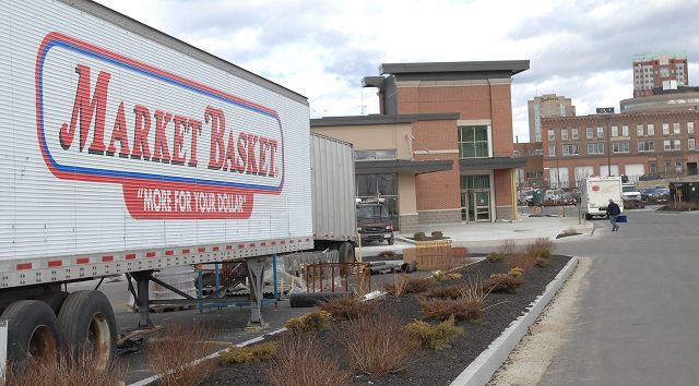 Market Basket nearing completion in Manchester