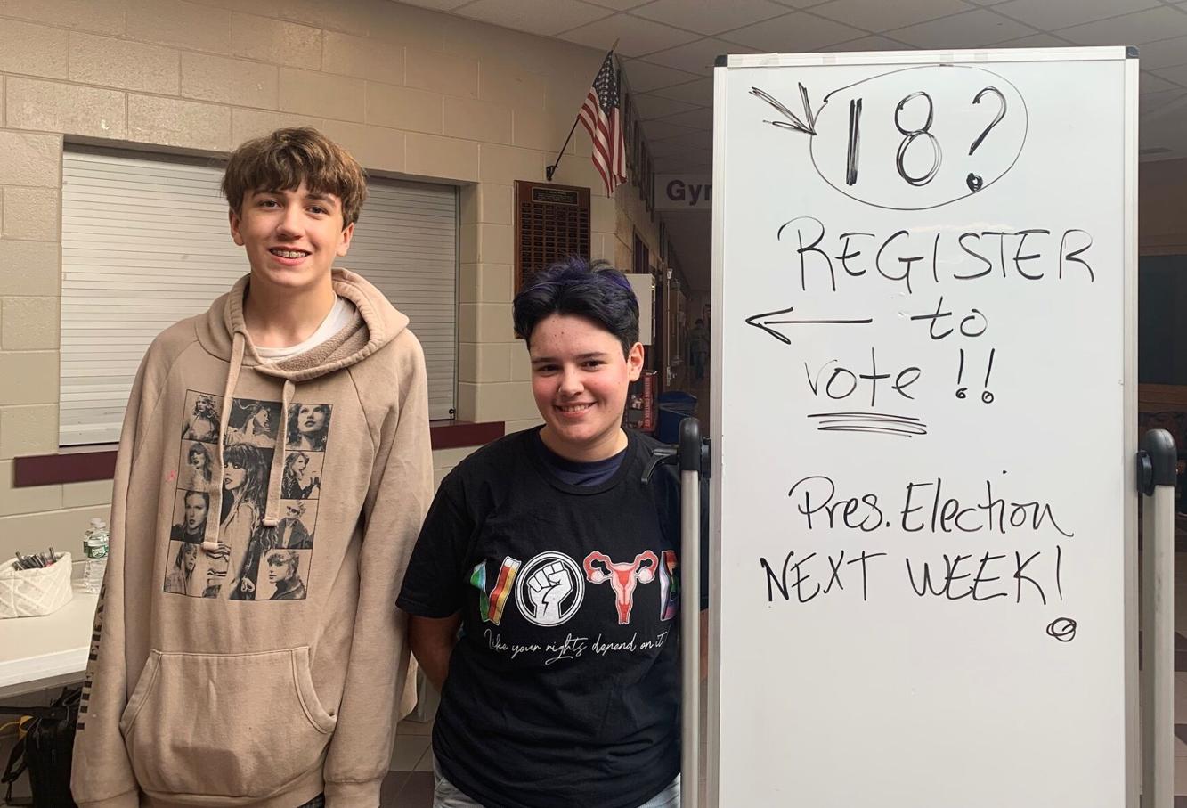 Students ‘mock’ the vote across New Hampshire