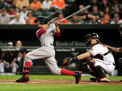 Manny's 2 homers lift Sox