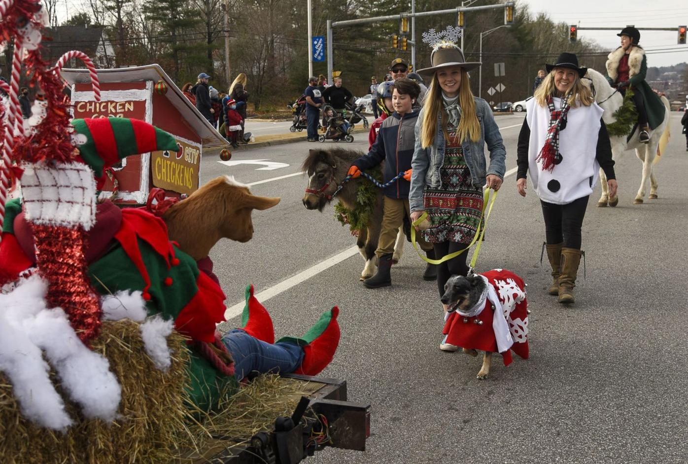 Concord Nh Christmas Parade 2022 Route A Little Piece Of Normal' At Concord Christmas Parade | Holiday |  Unionleader.com