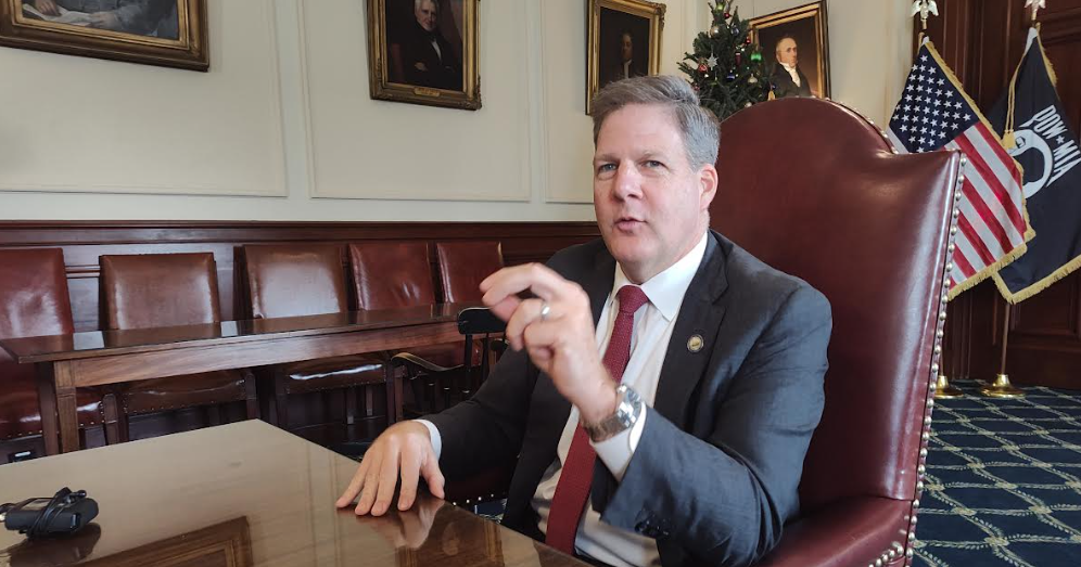 Sununu pulls his nominee for state librarian