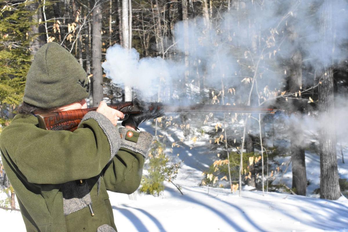 'Primitive biathlon' tests muzzle-loading and snowshoeing skills