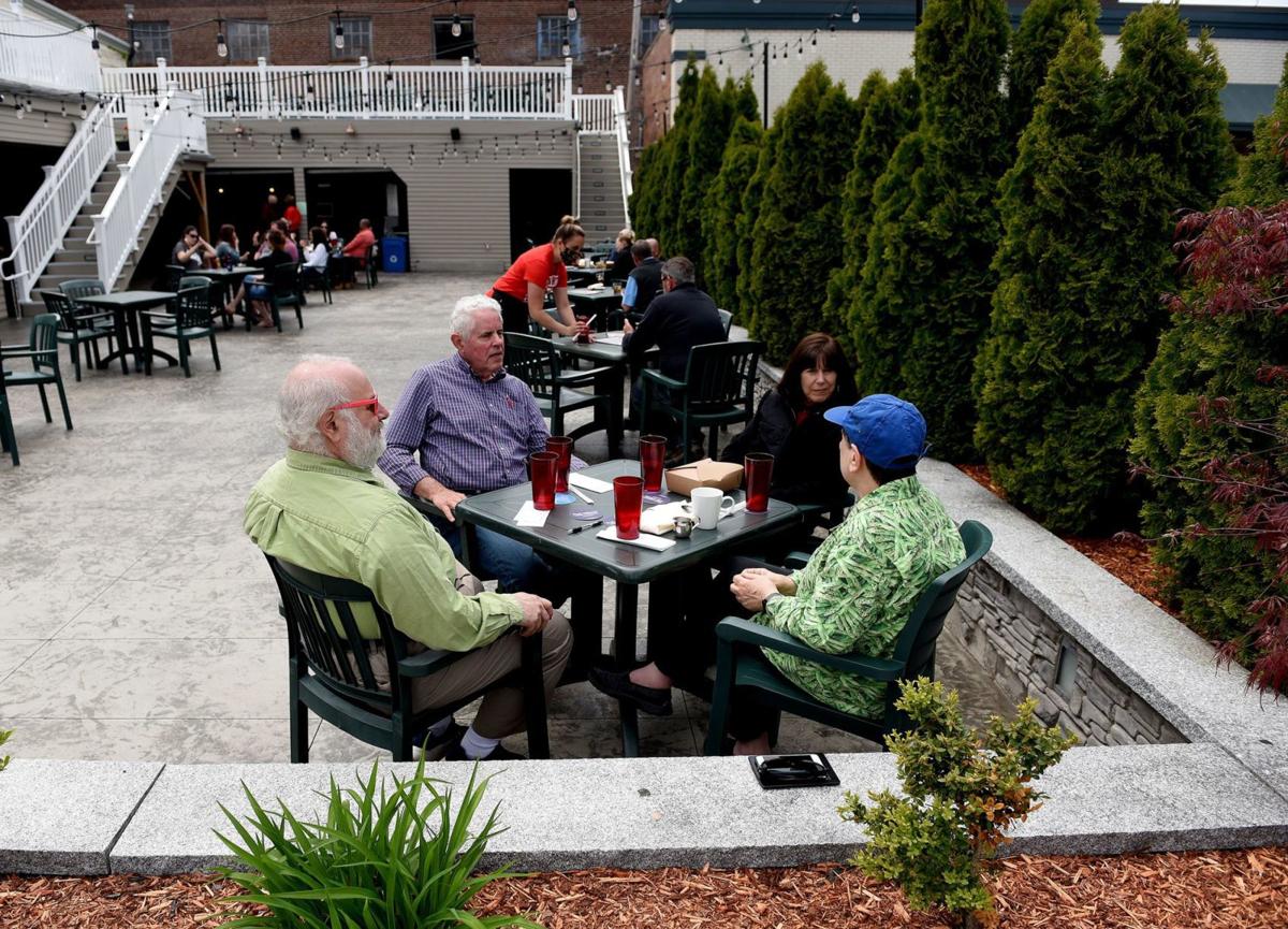 Good Times With Good Friends Return As Restaurants Offer Outdoor