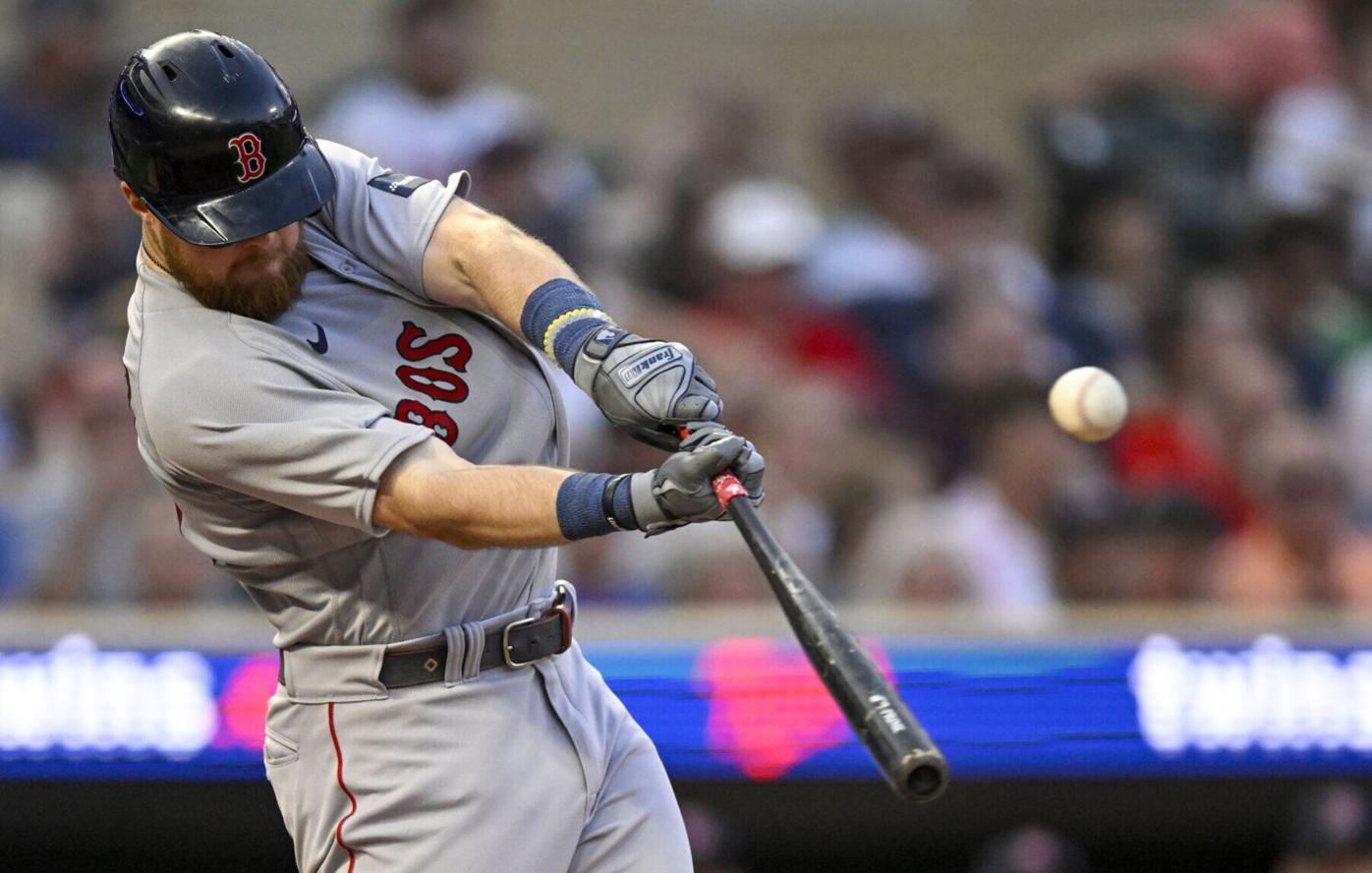 Adam Duvall's 3-run HR lifts Red Sox to 6-3 win over Tigers