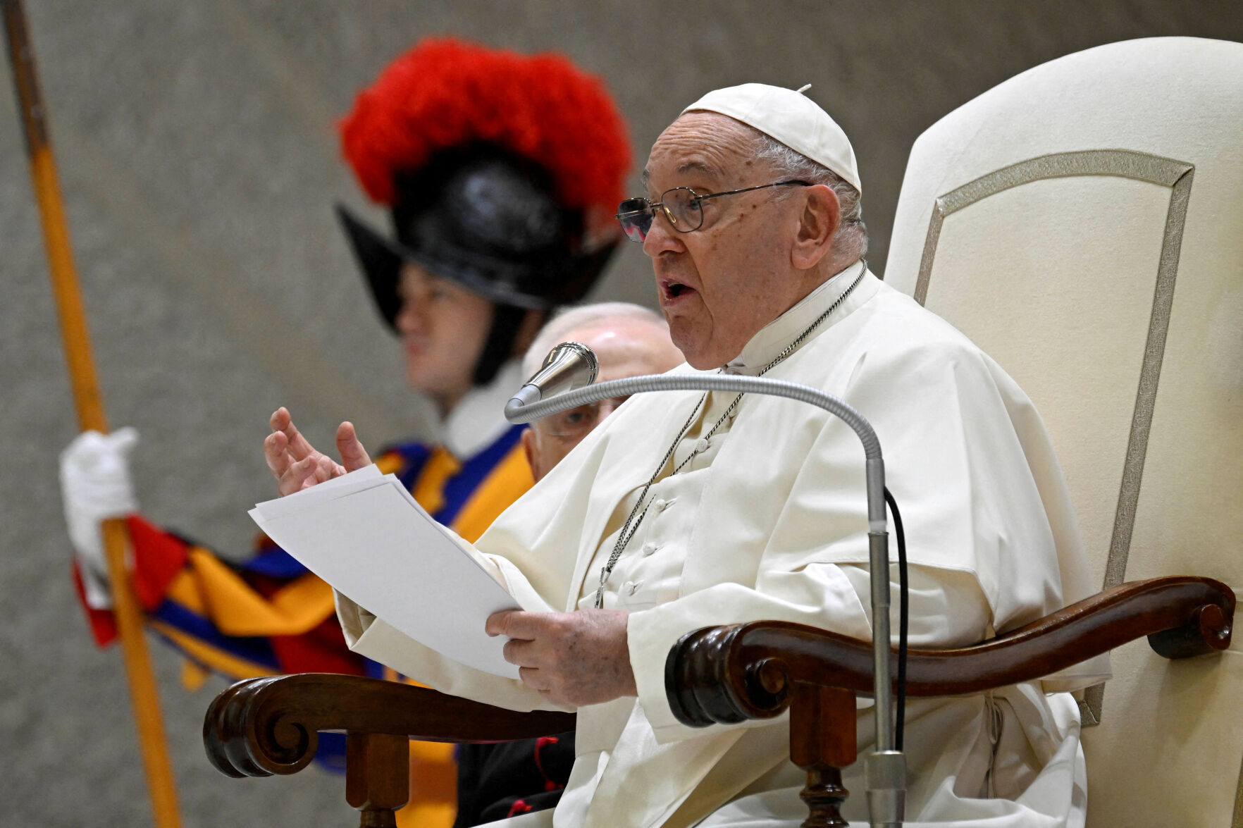 Pope Francis Calls For Binding Global Treaty To Regulate AI | Religion ...