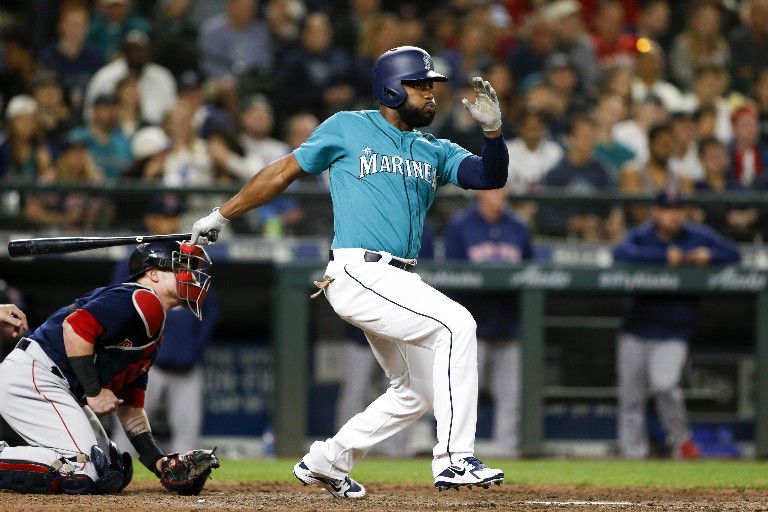 Mitch Moreland hits walk-off homer to lift Red Sox past Blue Jays