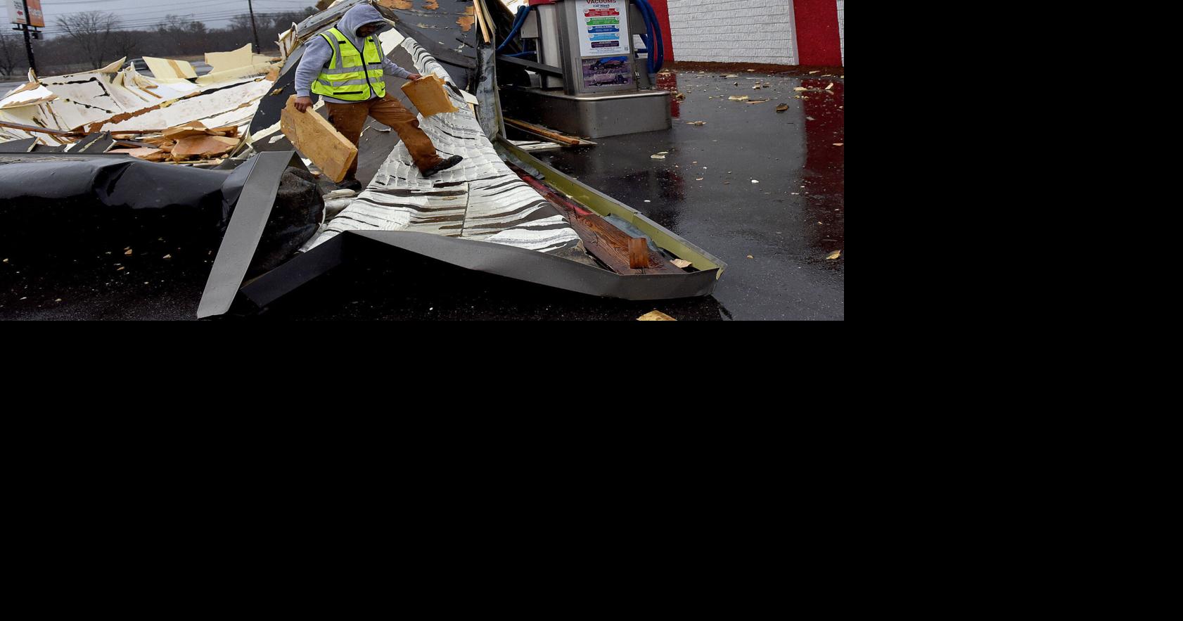 Storm plunges 50,000 into the dark; watch on Campton dam as evacuation