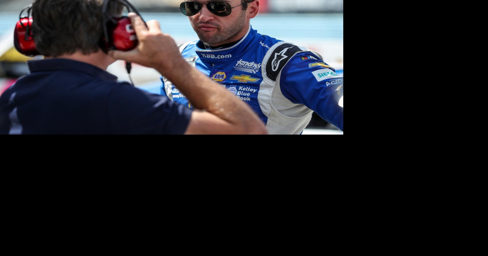 Chase Elliott undergoes successful surgery after snowboarding accident