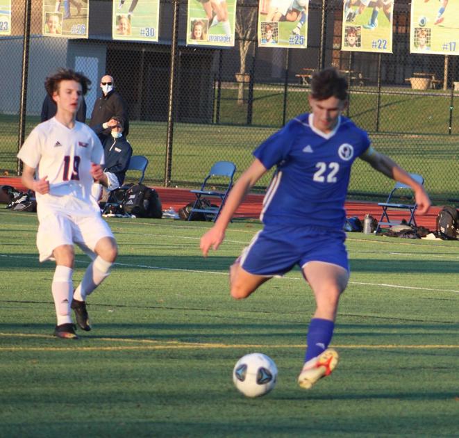 Boys soccer, Div. II semifinals Oyster River's Caden Leader lives up
