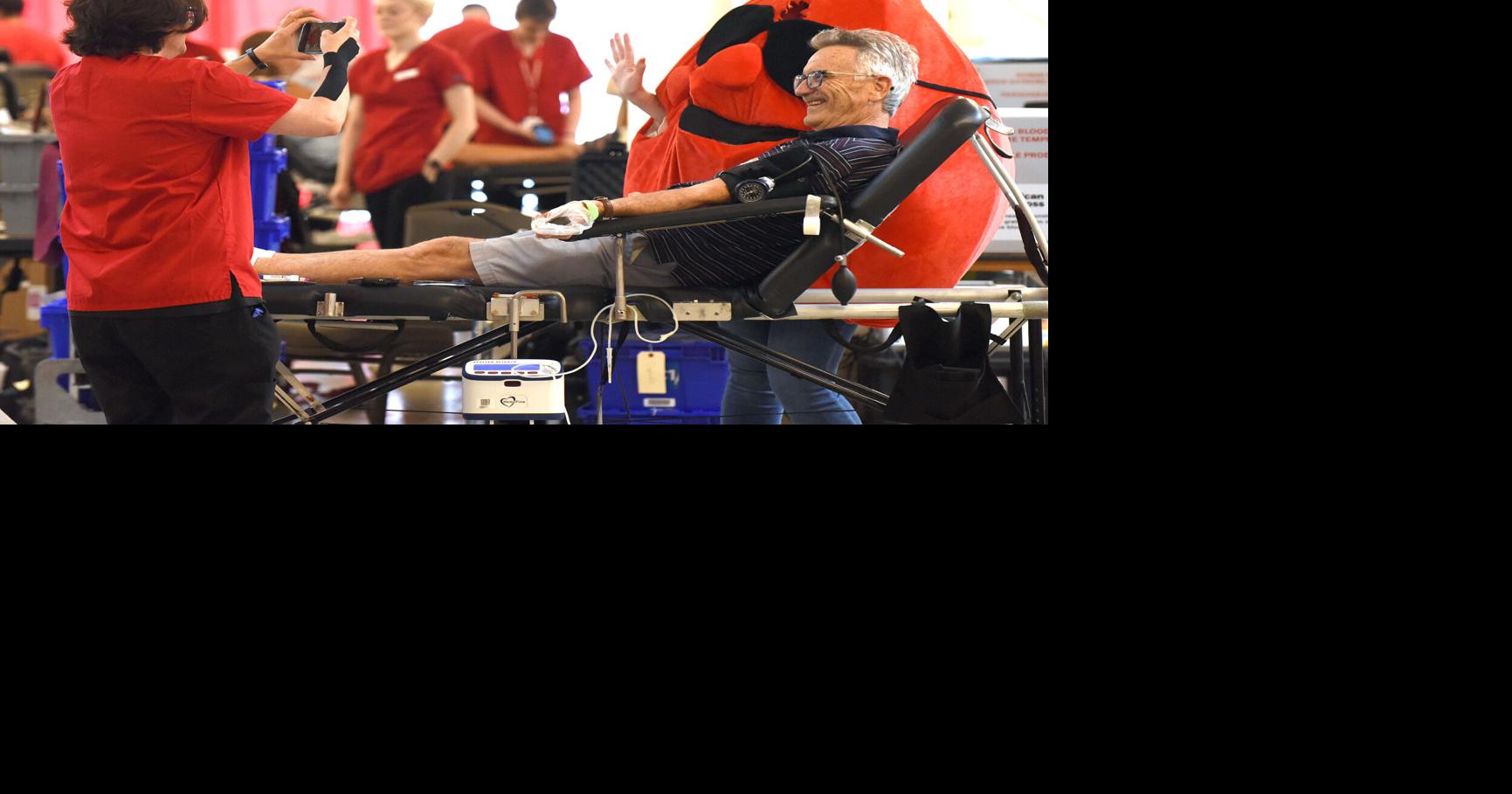 Donors of benevolent hearts: The 43rd Annual Gail Singer Memorial Blood Drive