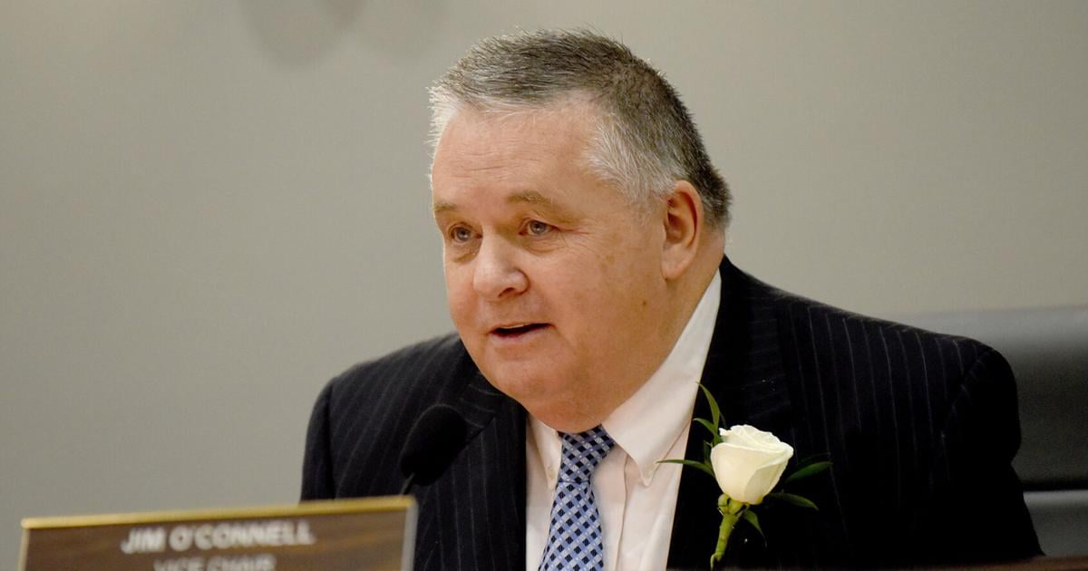 Official says 'it's time' to revisit giving Manchester school board budget autonomy