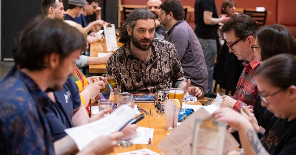 Dungeons & Dragons bar pop-up lets players fight monsters and social anxiety