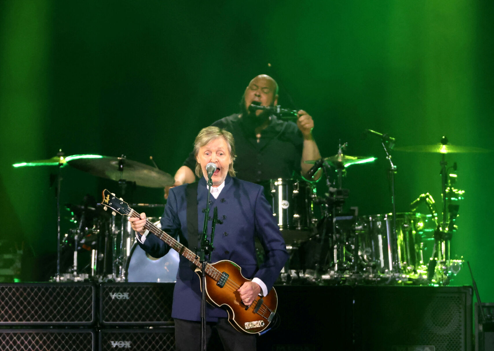 Fan satisfaction: Rolling Stones, Paul McCartney record song