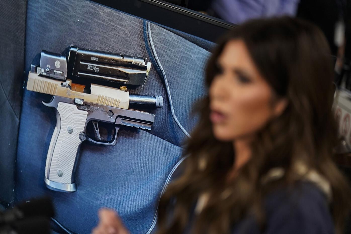 Not a cheap piece of crap': Gun reportedly carried by Alex Pretti is widely popular among enthusiasts | Crime | unionleader.com Not a cheap piece of crap': Gun reportedly carried by Alex Pretti is widely popular among enthusiasts | Crime | unionleader.com