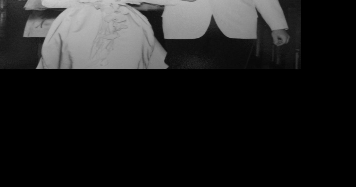 50th wedding annivesary Mr. and Mrs. Fry to celebrate Sept. 26