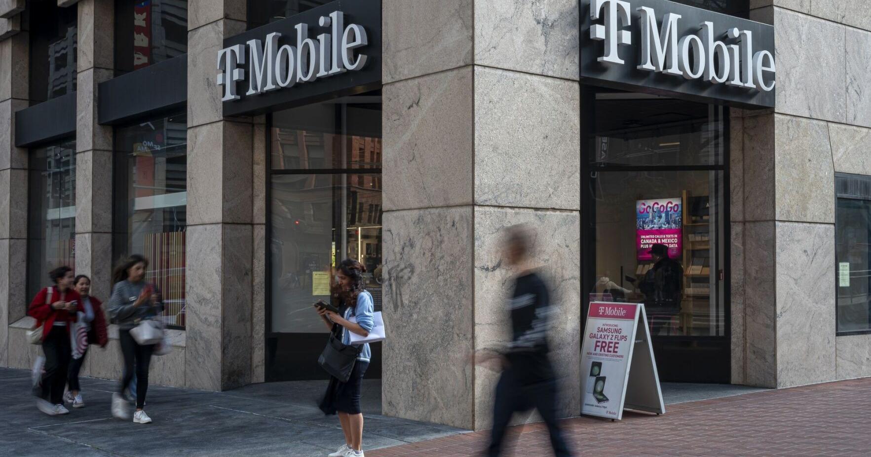 T-Mobile to buy US Cellular assets for roughly $2.4 billion - Vimarsana News