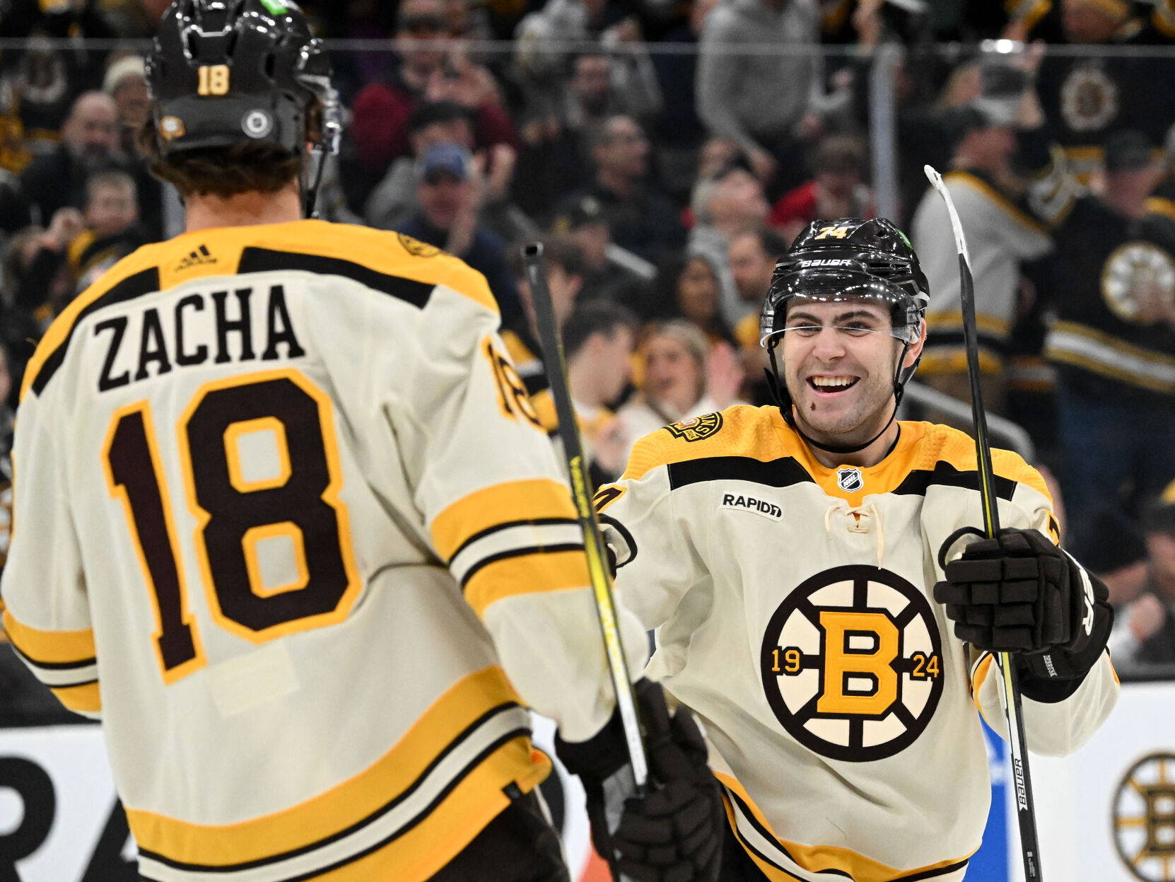 Jake debrusk hot sale bruins jersey