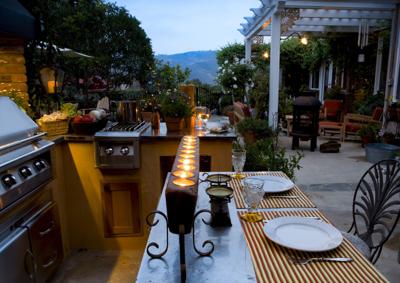 How to Plan an Outdoor Kitchen: Expert Tips Revealed