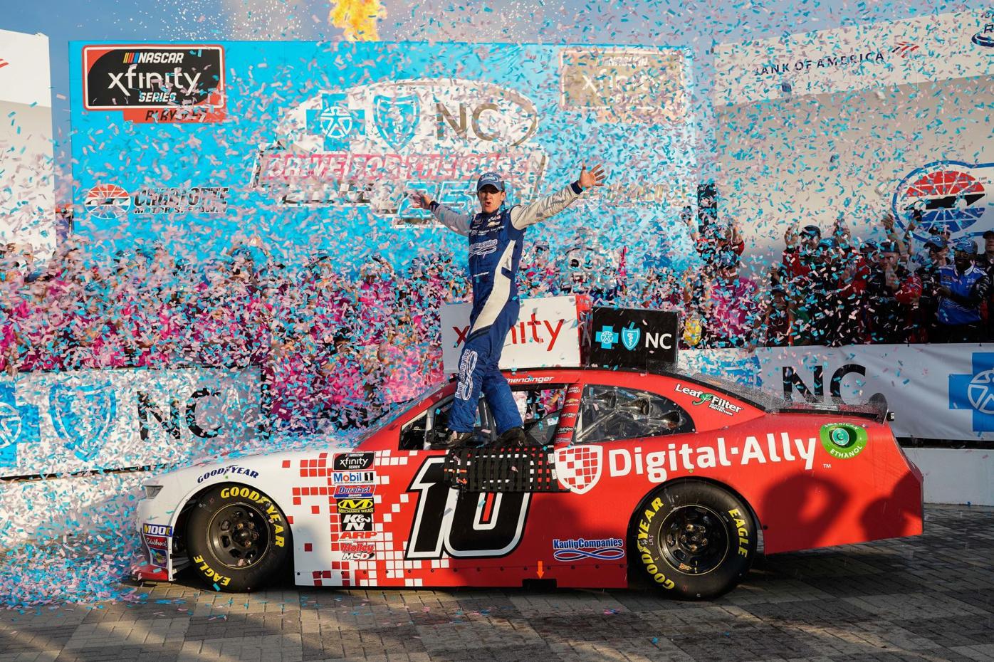 Aj Allmendinger Wins Wild Nascar Xfinity Race At Charlotte Roval Sports Unionleader Com