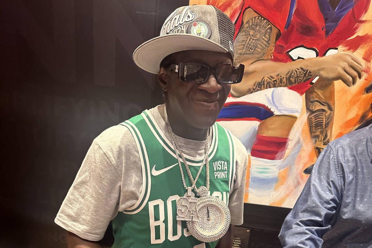 Red Lobster partners with Flavor Flav on new meal offer Back Page